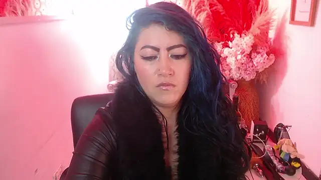 scarleth blue online show from 02.12.26