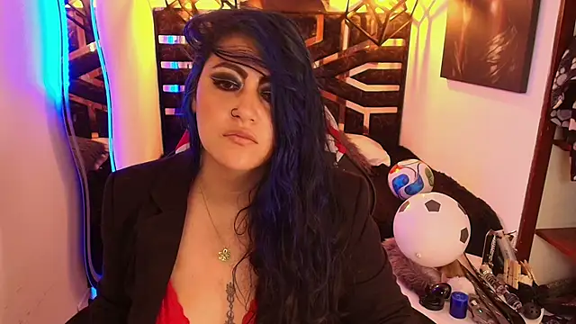 Snapshot of scarleth_blue chatting on 06.19.26 scarleth blue online show from 06.19.26