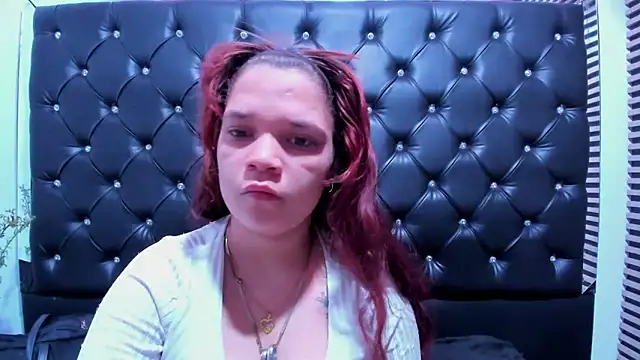 MelanyCarter18 online show from 10.17.25