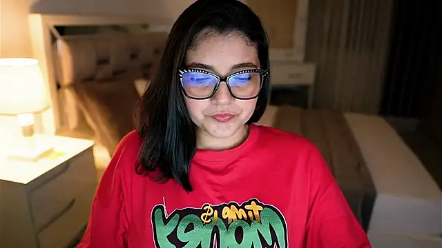 Camilaa bueno online show from 11.16.25