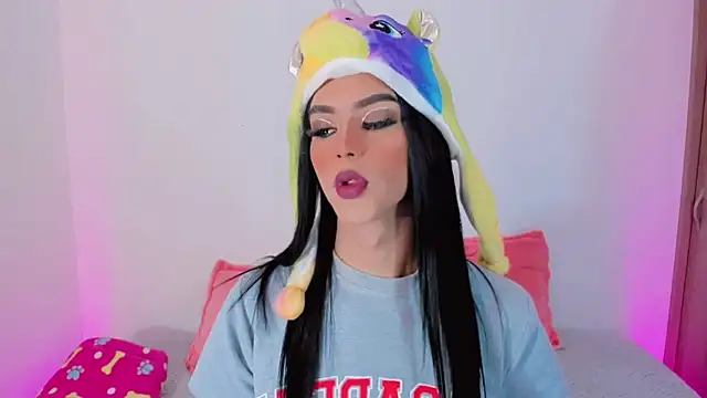 Snapshot of Ashley_Reminton chatting on 03.19.25 Ashley Reminton online show from 03.19.25