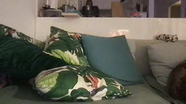 Snapshot of ScarlettMadii chatting on 12.06.24 ScarlettMadii online show from 12.06.24