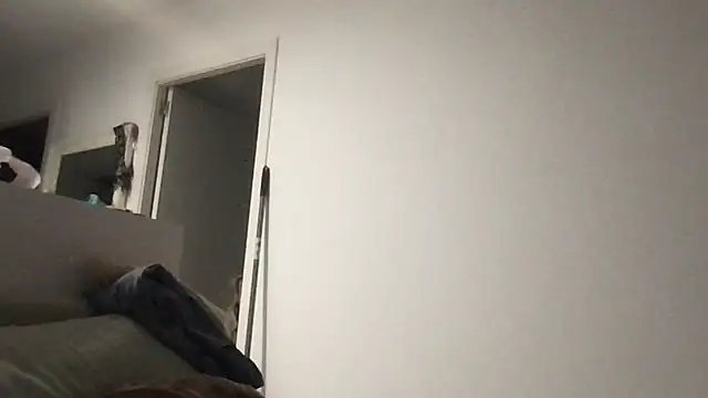 Snapshot of ScarlettMadii chatting on 12.28.24 ScarlettMadii online show from 12.28.24