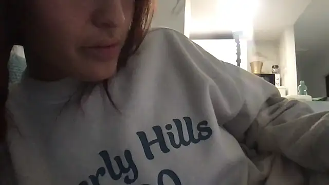 Snapshot of ScarlettMadii chatting on 01.16.25 ScarlettMadii online show from 01.16.25