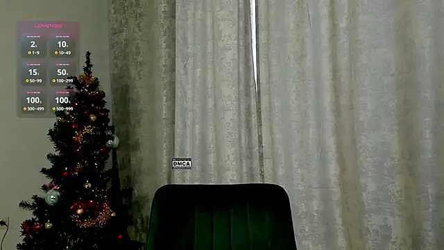 Snapshot of Hoot_owl_cb chatting on 01.08.25 Hoot owl cb online show from 01.08.25