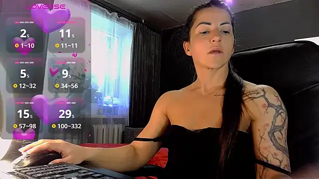Snapshot of Aria_Dl chatting on 03.20.25 Aria Dl online show from 03.20.25