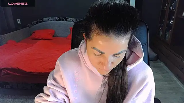 Aria Dl online show from 10.15.25