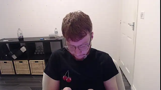 PrettyGinger online show from 12.03.24