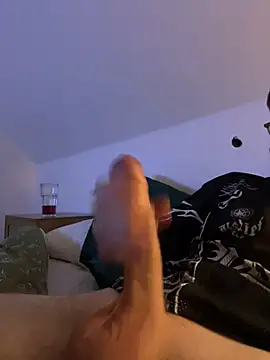 PrettyGinger online show from 12.13.24