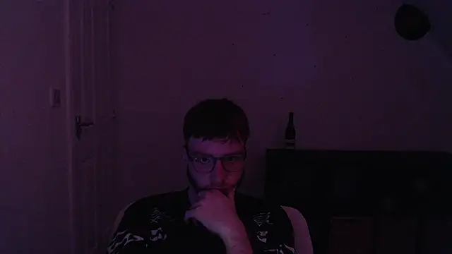 PrettyGinger online show from 12.16.24