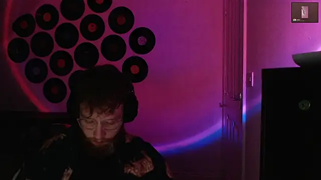 PrettyGinger online show from 12.01.25