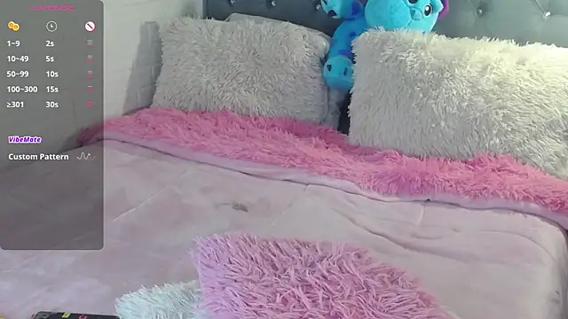 Miah hilton2 online show from 10.20.25