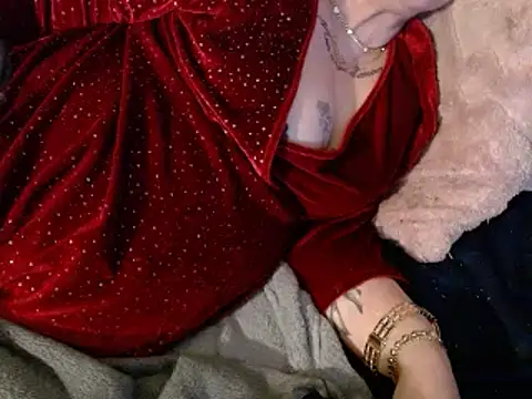 housewife shantie online show from 02.14.25
