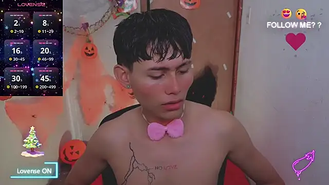 tanjiro cute online show from 11.21.25