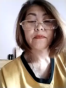 Baby-tits2024 online show from 12.11.24