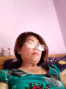 Baby-tits2024 online show from 12.30.24