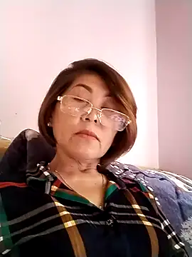 Baby-tits2024 online show from 01.01.25