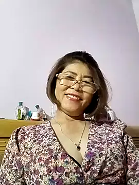 Baby-tits2024 online show from 03.09.25