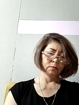 Baby-tits2024 online show from 03.20.25