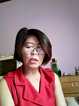 Baby-tits2024 online show from 09.12.25