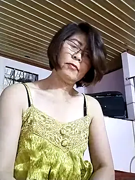 Baby-tits2024 online show from 09.14.25