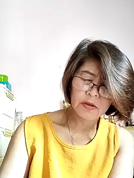 Baby-tits2024 online show from 09.21.25