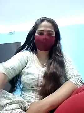 Snapshot of Magical_Girl- chatting on 12.29.24 Magical Girl- online show from 12.29.24