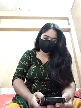 Magical Girl- online show from 11.08.25