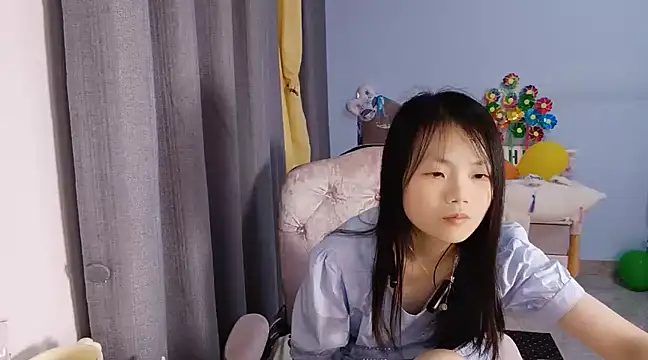 Lena-yyds online show from 03.04.25