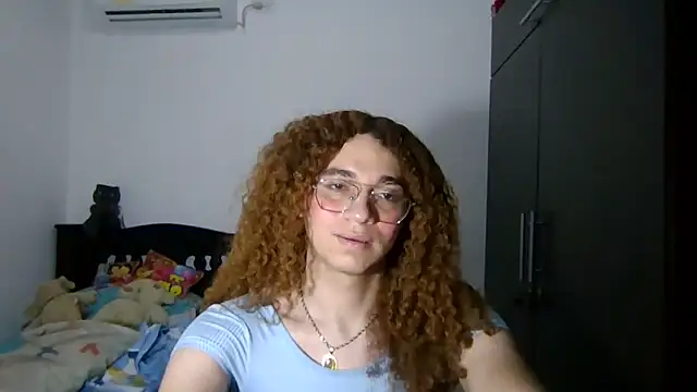 Snapshot of CELESSTESeductora chatting on 02.02.25 CELESSTESeductora online show from 02.02.25