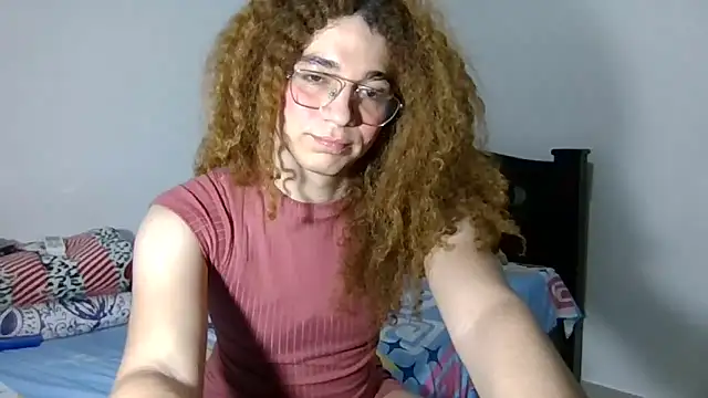 Snapshot of CELESSTESeductora chatting on 02.17.25 CELESSTESeductora online show from 02.17.25