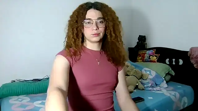 Snapshot of CELESSTESeductora chatting on 09.20.25 CELESSTESeductora online show from 09.20.25
