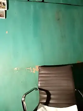 curvyloneah75 online show from 03.16.25