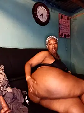 curvyloneah75 online show from 09.20.25