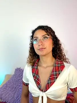 varenkaivanova 22 online show from 09.10.25