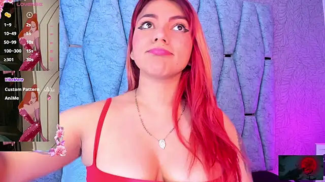 Snapshot of Naomy_veracruz_ chatting on 10.12.25 Naomy veracruz online show from 10.12.25