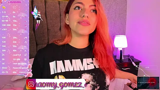 Snapshot of Naomy_veracruz_ chatting on 10.20.25 Naomy veracruz online show from 10.20.25