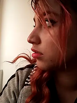 Snapshot of Naomy_veracruz_ chatting on 10.26.25 Naomy veracruz online show from 10.26.25