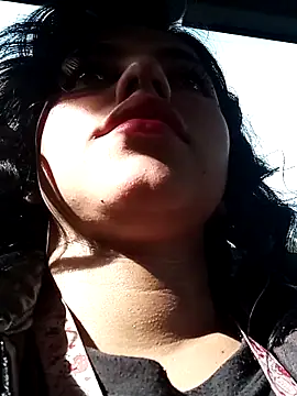 Snapshot of Naomy_veracruz_ chatting on 11.04.25 Naomy veracruz online show from 11.04.25