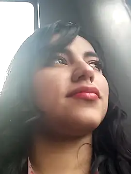 Snapshot of Naomy_veracruz_ chatting on 11.10.25 Naomy veracruz online show from 11.10.25