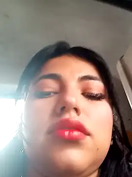 Snapshot of Naomy_veracruz_ chatting on 11.11.25 Naomy veracruz online show from 11.11.25