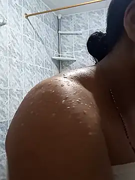 Snapshot of Naomy_veracruz_ chatting on 11.24.25 Naomy veracruz online show from 11.24.25