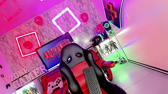 Alessa mullen online show from 02.15.25