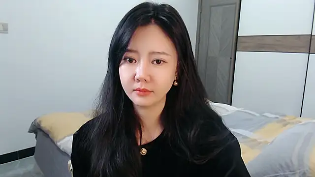 zoe-keke online show from 12.04.24