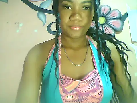 Snapshot of Fariana01 chatting on 01.20.25 Fariana01 online show from 01.20.25