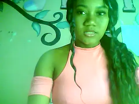 Snapshot of Fariana01 chatting on 01.26.25 Fariana01 online show from 01.26.25