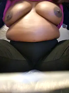 Snapshot of ninki chatting on 01.08.25 ninki online show from 01.08.25