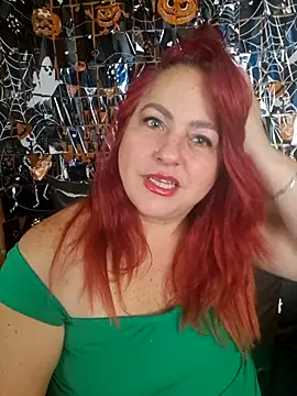 Snapshot of Scarlett45_ chatting on 10.15.25 Scarlett45 online show from 10.15.25