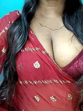 Snapshot of TANIYA-98 chatting on 10.20.25 TANIYA-98 online show from 10.20.25