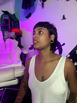 LollaByer online show from 10.30.25